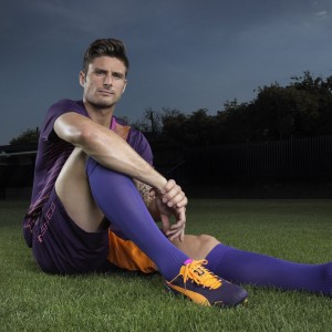 爱游戏体育平台-末尾保级大战：多支球队陷入“生死战”