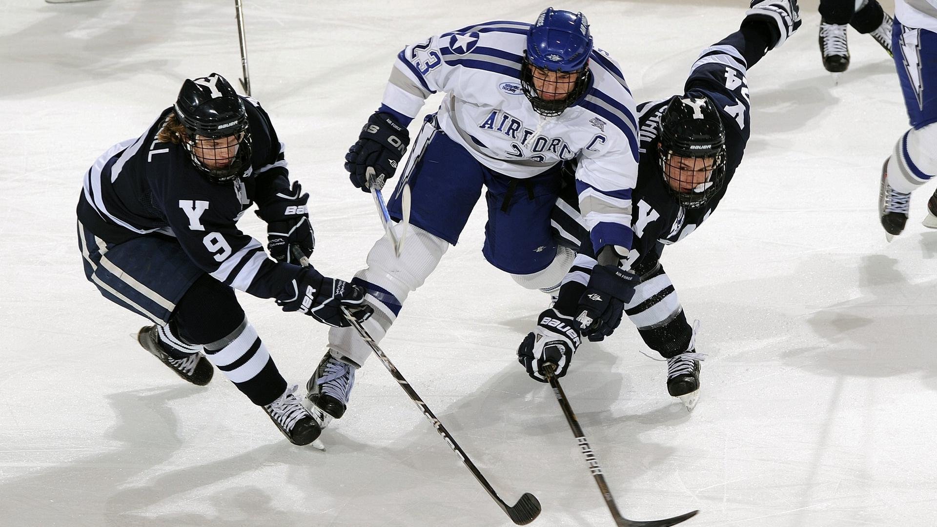 “梅开二度!明星核心一人撑起整场比赛的胜利”